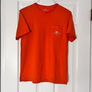 Clemson University, Vineyard Vines, Men’s short-sleeved T shirt. Size Small